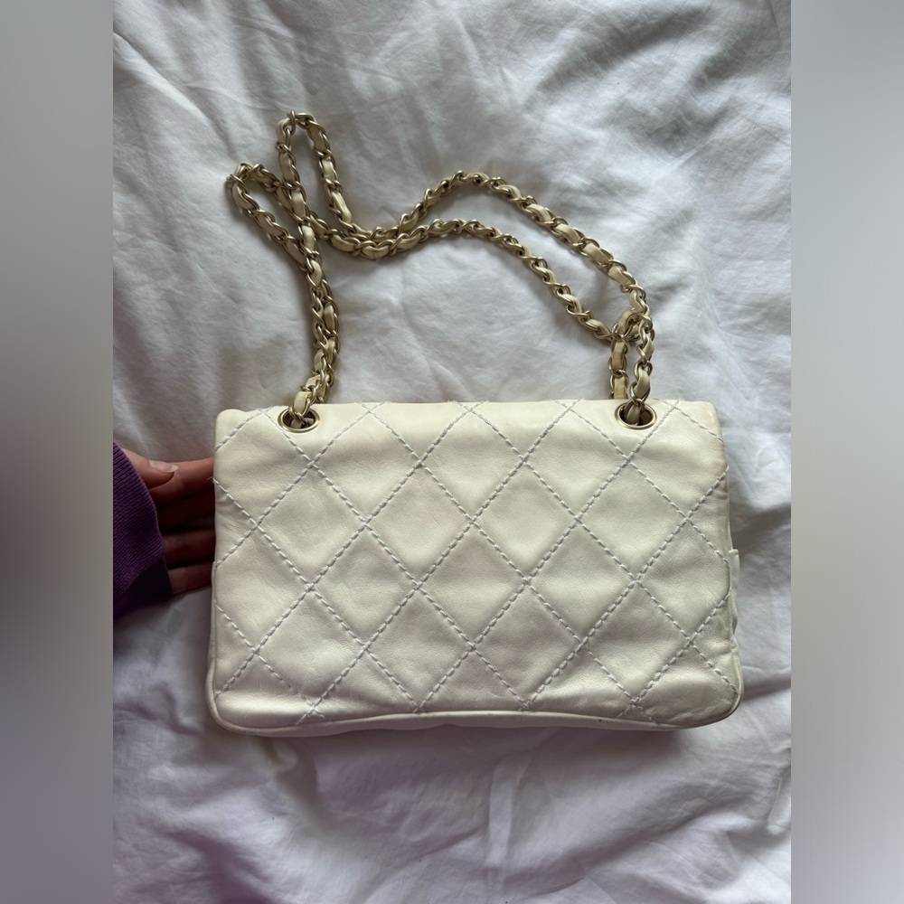 Vintage Chanel Rose Flap Bag - Picture 9 of 11